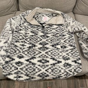 Sherpa black and white fleece quarter zip